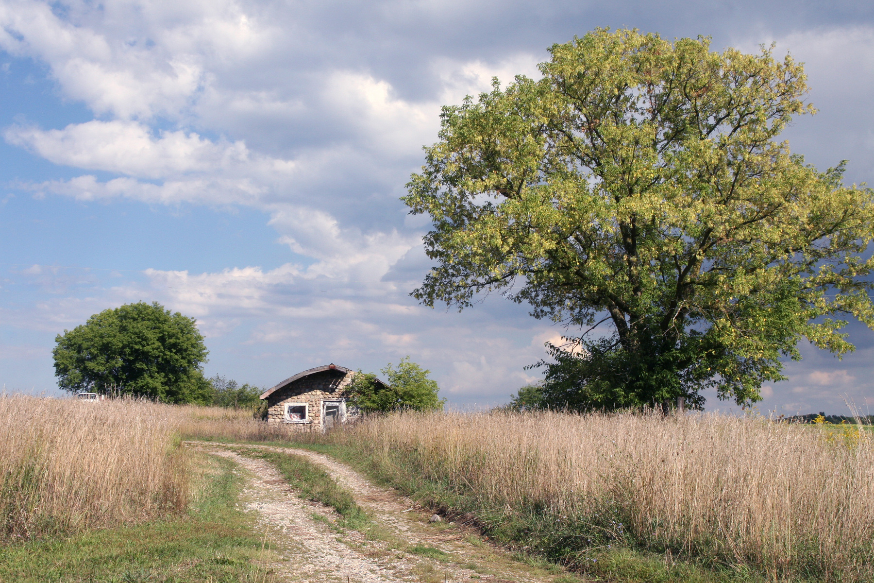 farm building in Ohio