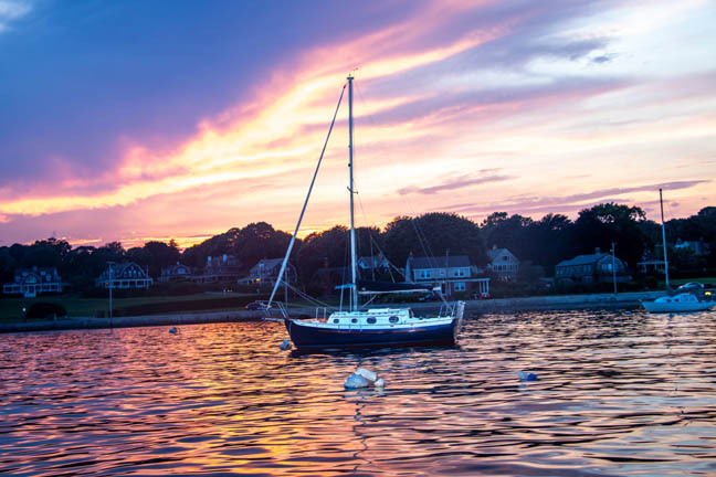 sleeping boat_6909